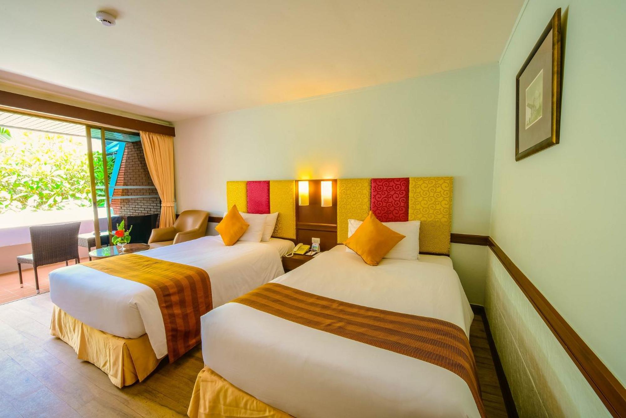 Patong Resort Hotel - Sha Extra Plus Exterior photo
